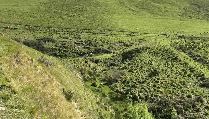 135 Iverachs Road, Waiau