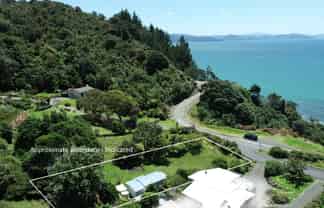 2 Seavill Park Road, Kuaotunu