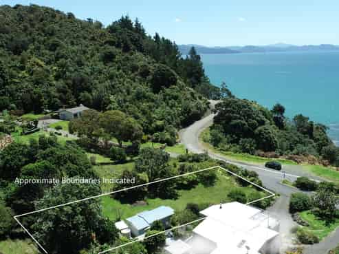 2 Seavill Park Road, Kuaotunu