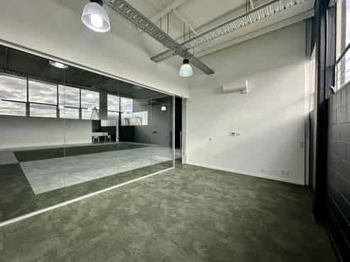 Creative Kingsland workspace