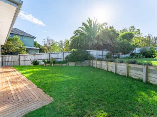 19 Essex Street, Marchwiel