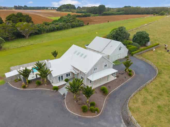 606C Waiuku Road, Mauku