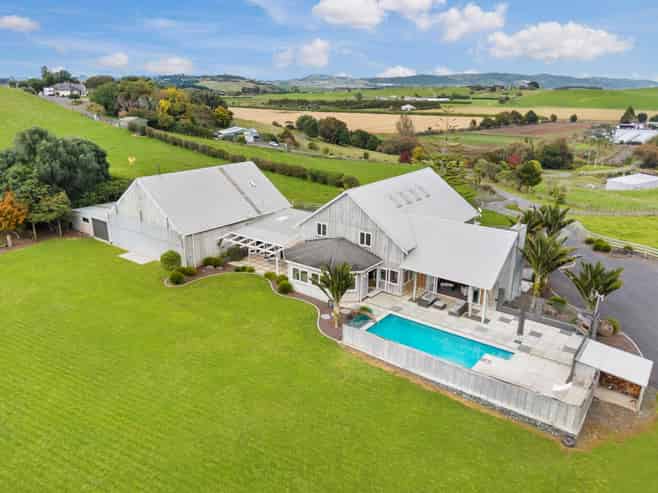 606C Waiuku Road, Mauku