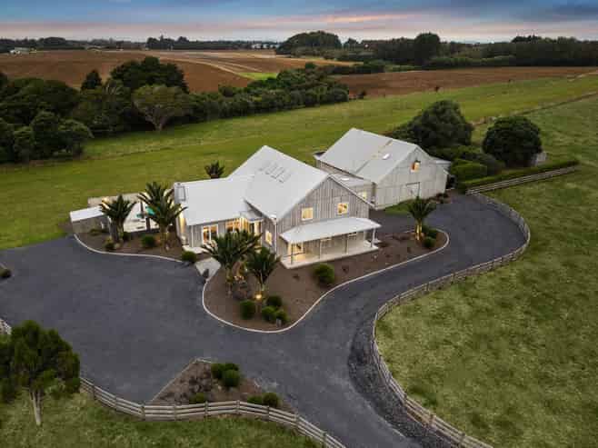 606C Waiuku Road, Mauku