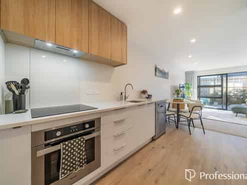 11/489 Riverside Drive, Fairfield