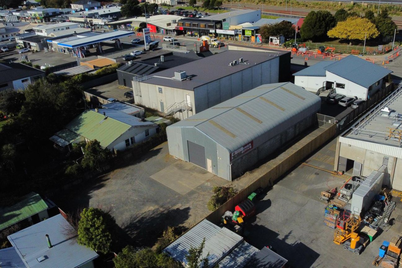 Workshop on Otaki Main Strip – pohled 4
