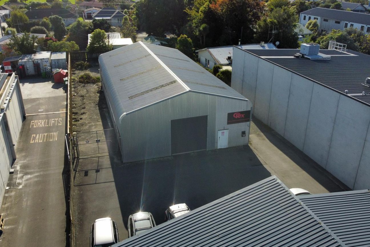Workshop on Otaki Main Strip – pohled 6