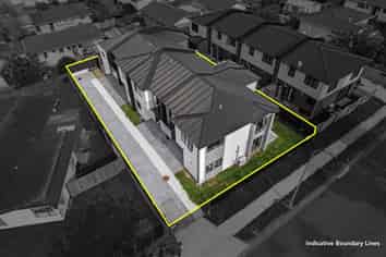 8C Benton Place, Manurewa