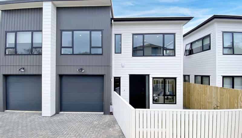 43B Mirrabooka Ave, Botany Downs