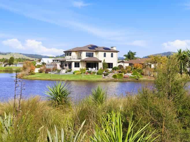 166 Oriental Parade, Papamoa