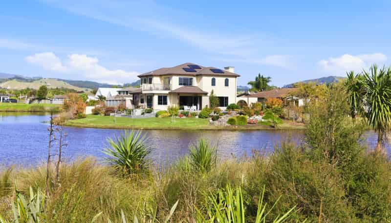 166 Oriental Parade, Papamoa