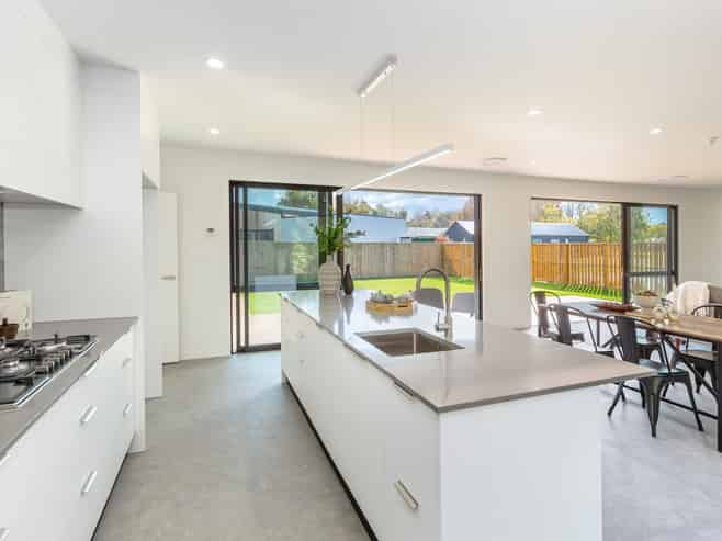 13 Oates Place, Greytown