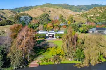 51 Mahaki Road, Paraparaumu