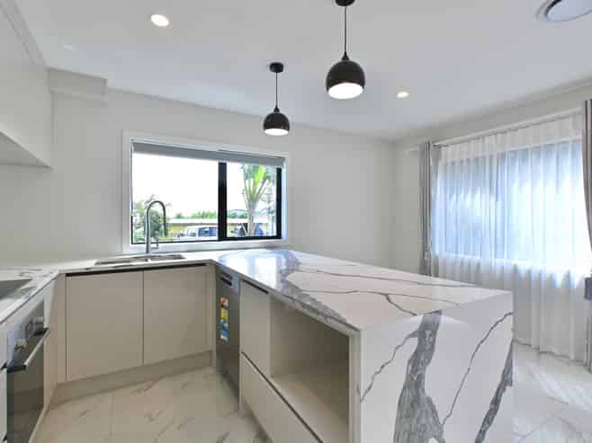 13B Sandra Avenue, Otara