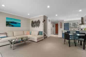 9K Clearwater Cove, West Harbour