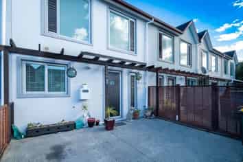 9K Clearwater Cove, West Harbour