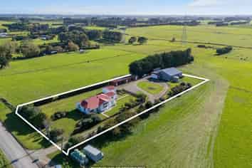 49 Roslyn Road, ROSLYN BUSH
