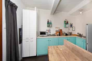 2/23 Fourth Avenue, Kingsland