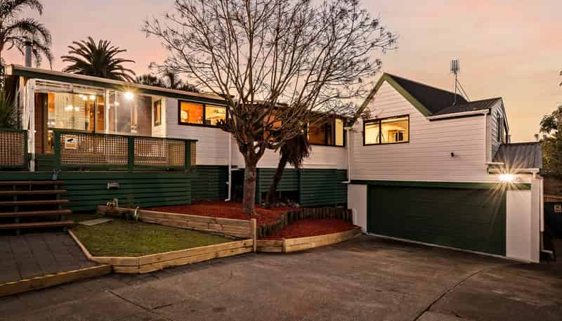 22 Marina View Drive, West Harbour