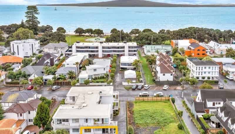 9 Marau Crescent, Mission Bay