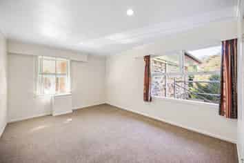 12/145 Bassett Road, Remuera