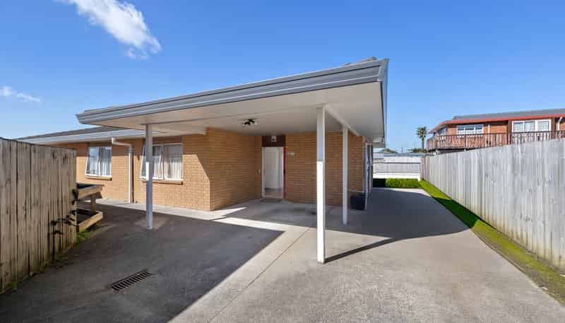 2/442 Richardson Road, Mount Roskill