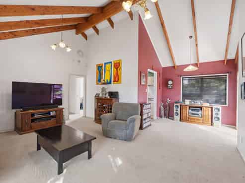 6 Sharivari Place, Conifer Grove