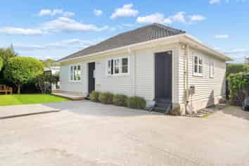 24 Tasman Avenue, Mount Albert