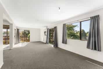 90 Windermere Drive, Poike
