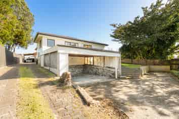 90 Windermere Drive, Poike