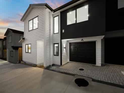 25B Rosamund Avenue, New Windsor