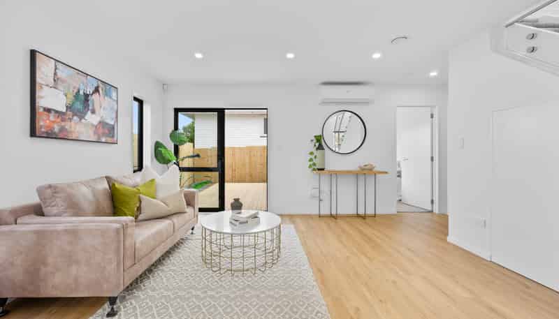 25D Rosamund Avenue, New Windsor