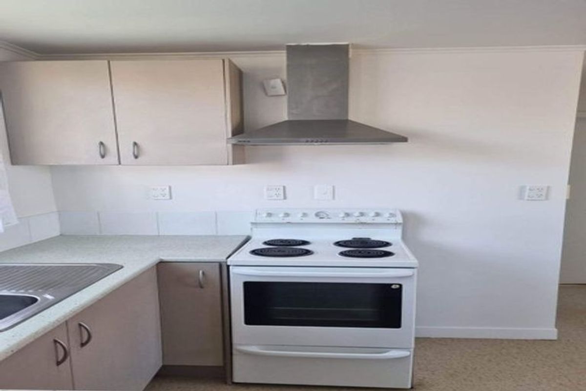 2 Bedroom Available in Otara - Widok 3