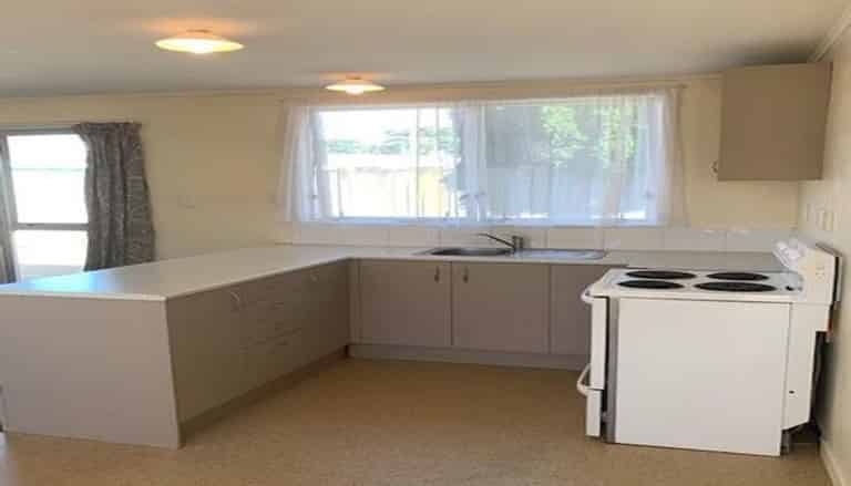 a/3  Whitley Crescent, Otara