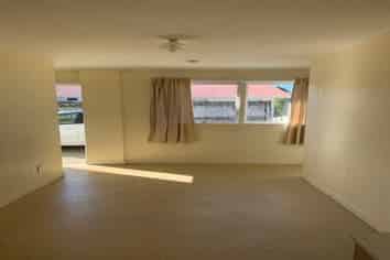 a/3  Whitley Crescent, Otara