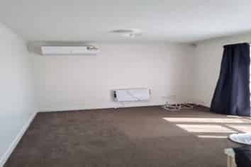 a/3  Whitley Crescent, Otara