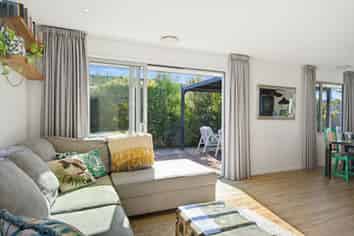 9 Camberley Road, Richmond