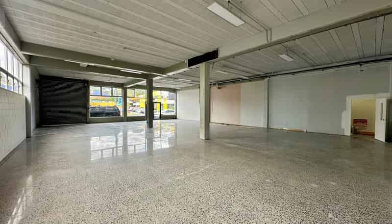 399 New North Road, Kingsland