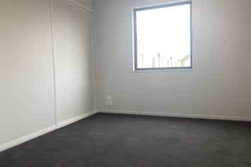 2/24 Percy Street, Phillipstown