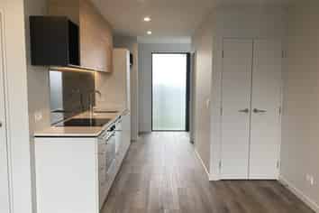 2/24 Percy Street, Phillipstown