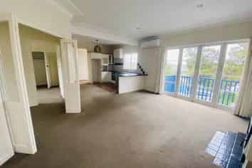 172 White Swan Road, Lynfield