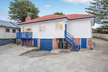 172 White Swan Road, Lynfield