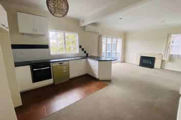 172 White Swan Road, Lynfield