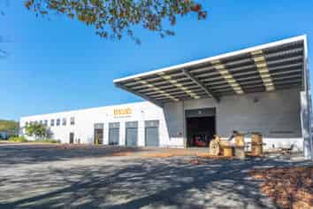 Premium Hornby Industrial – Vacant Possession