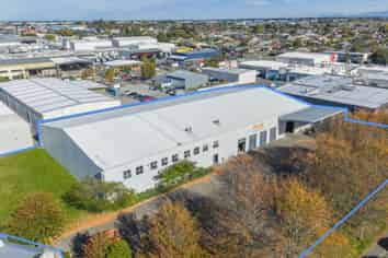 Premium Hornby Industrial – Vacant Possession