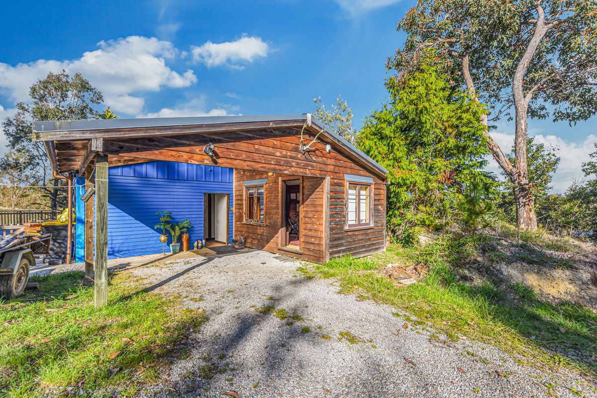 Bush & Wetland Sanctuary & 3-Bay Shed, Ruby Bay