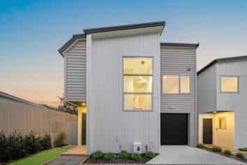 13C Liam Place, Half Moon Bay