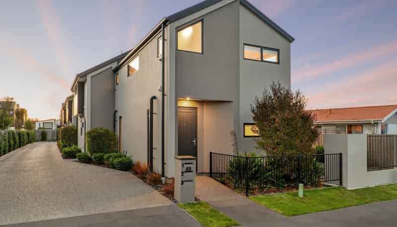1/45 Division Street, Riccarton
