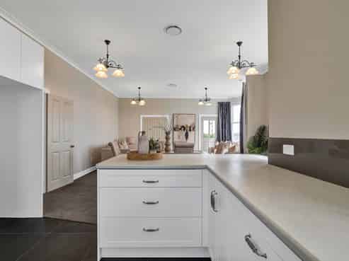 5321 Mountain Road, Eltham