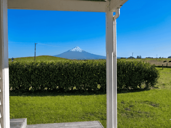5321 Mountain Road, Eltham